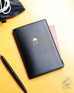 BEAMS JAPAN x HIGHTIDE|Passport Case